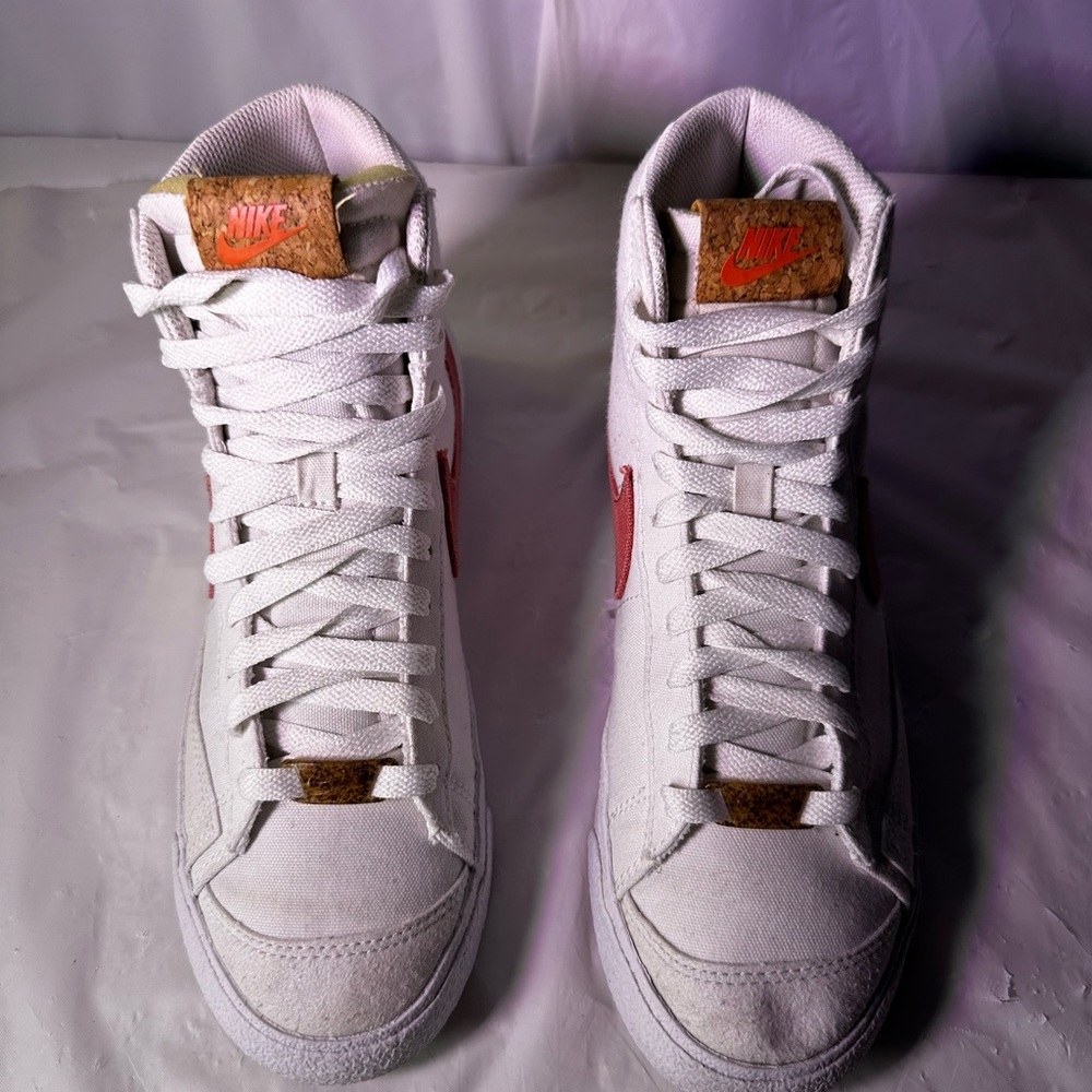 Nike Women's White and Pink Floral High-Tops - Picture 5 of 12